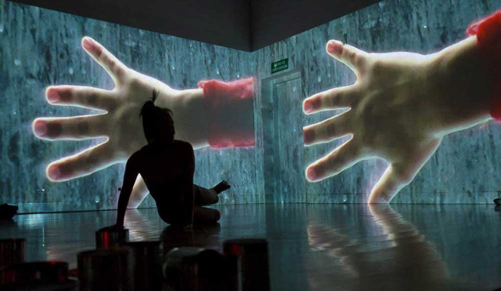Adriana Pazos Ottón. El arte expandido: Habitar, transcurrir y transformar es la esencia del acto performático